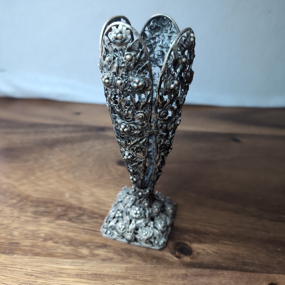 Vintage Silver Tone Filigree Floral Bud Vase Ornate Metal Tulip Design 5.25 inch